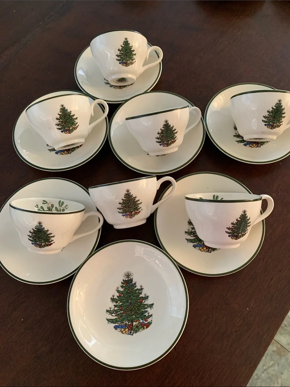 Cuthbertson Christmas Tree Teacup and Saucer Set - White with Green Trim -12